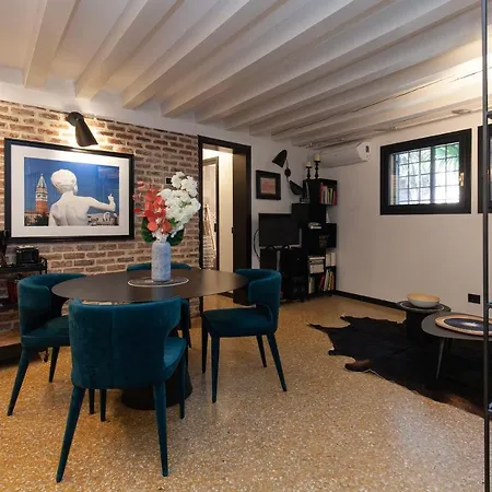 Casa Lorenzo_venisejetaime Daire *